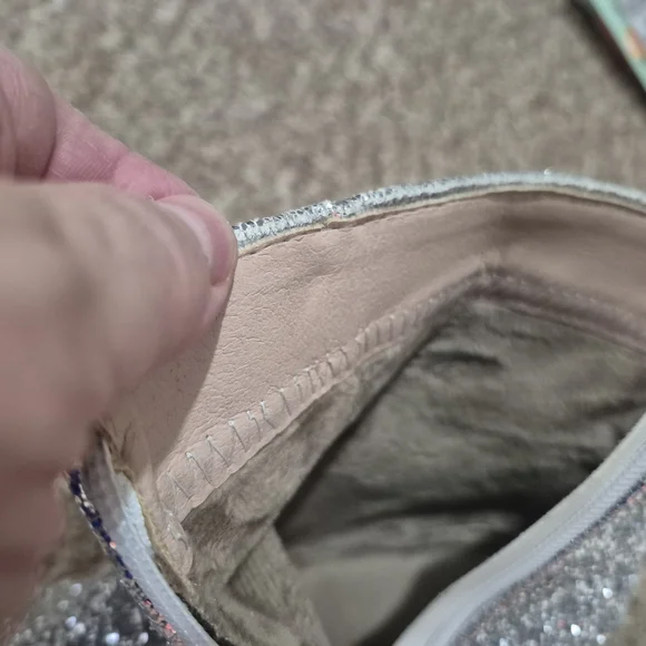 Sparkly Silver Heeled Boots - Picture 6 of 6